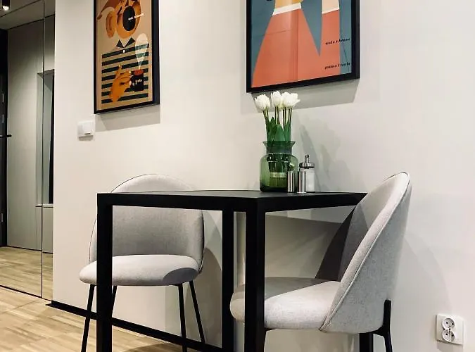 Next To Cracow Eye, Vistula Boulevards * Cracovie